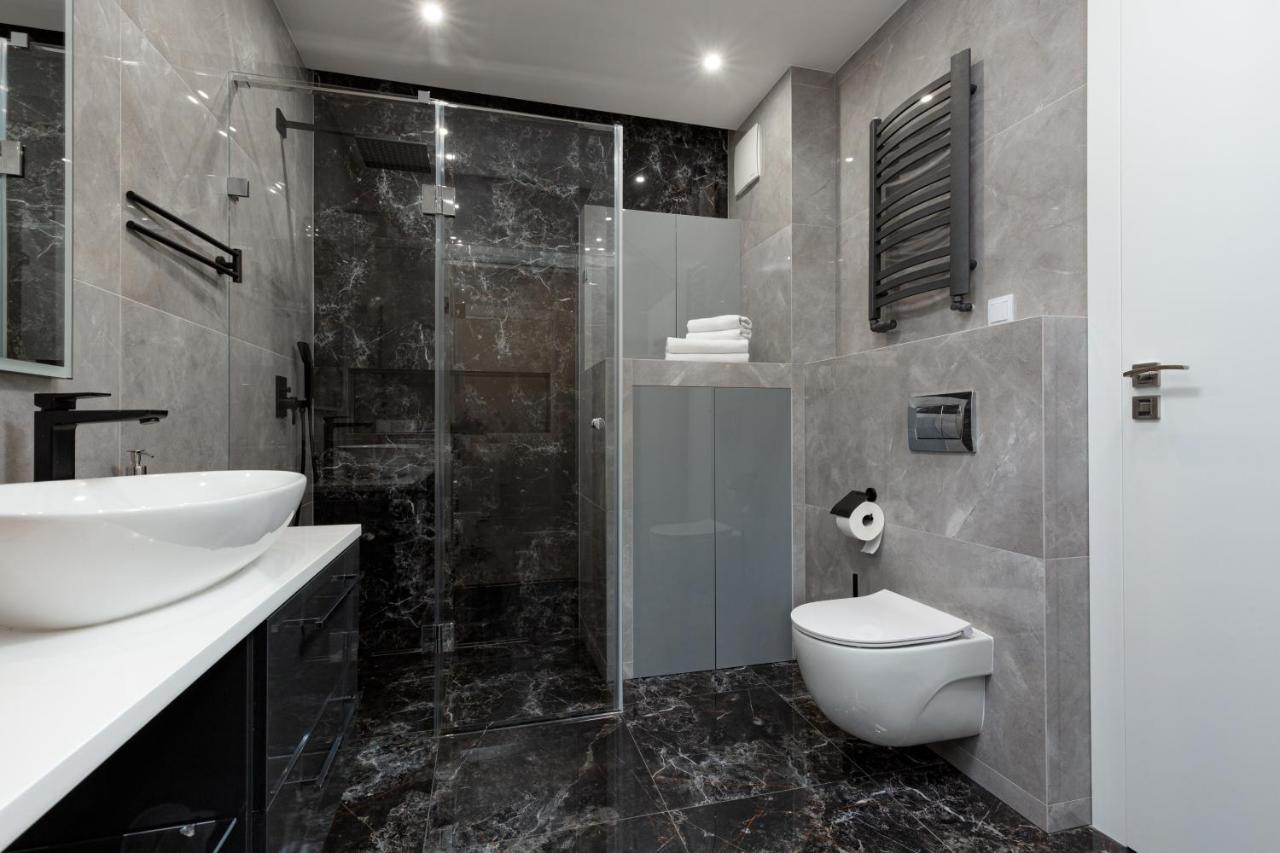 Cassia's Mokosfera By Renters Prestige Butas